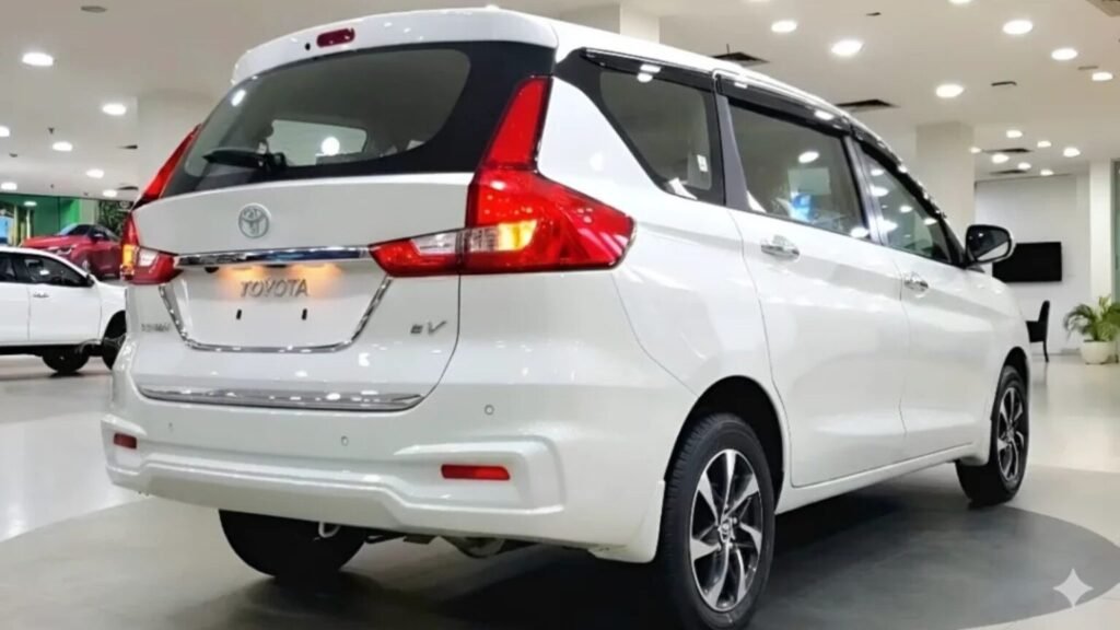 7-Seater Family Car with 32 kmpl Mileage at Just ₹14,450 EMI – A Strong Alternative to Maruti Ertiga